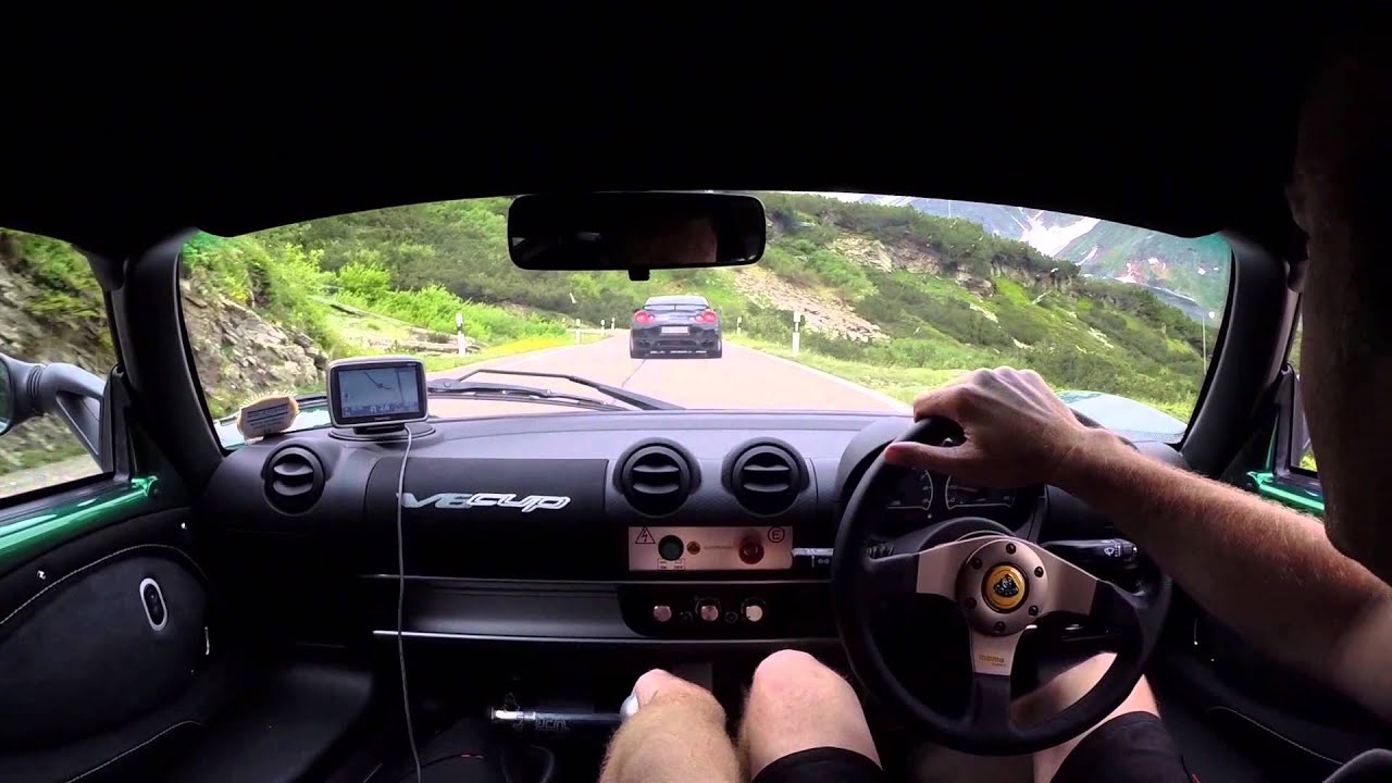 Lotus Exige V6 Cup vs 2 Nissan GTRs in the Alps (San Bernadino Pass )