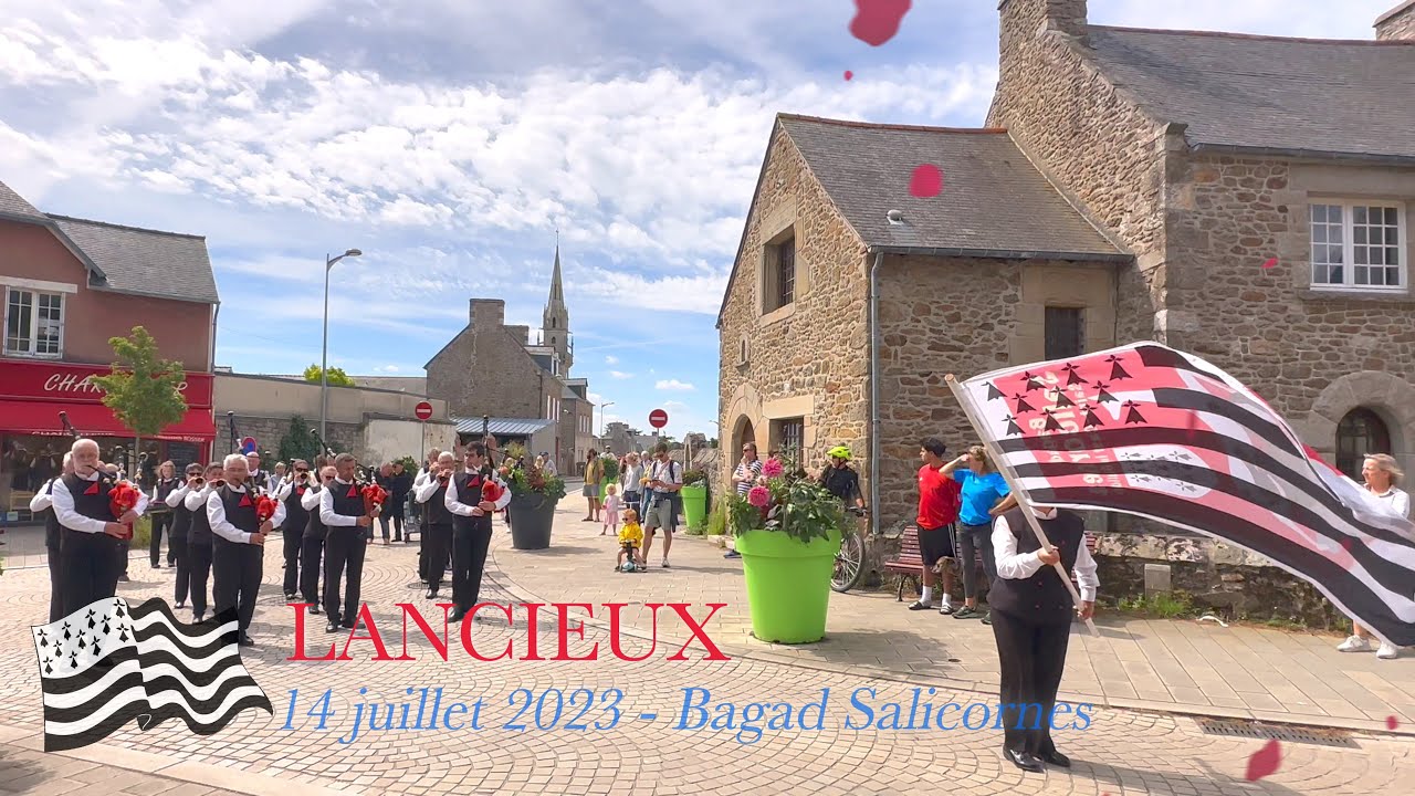 Bagad Salicornes en f&ecirc;te &agrave; Lancieux
