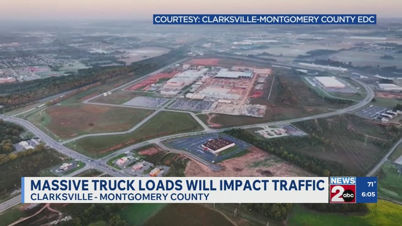 Massive truck loads affect traffic in Clarksville, TN