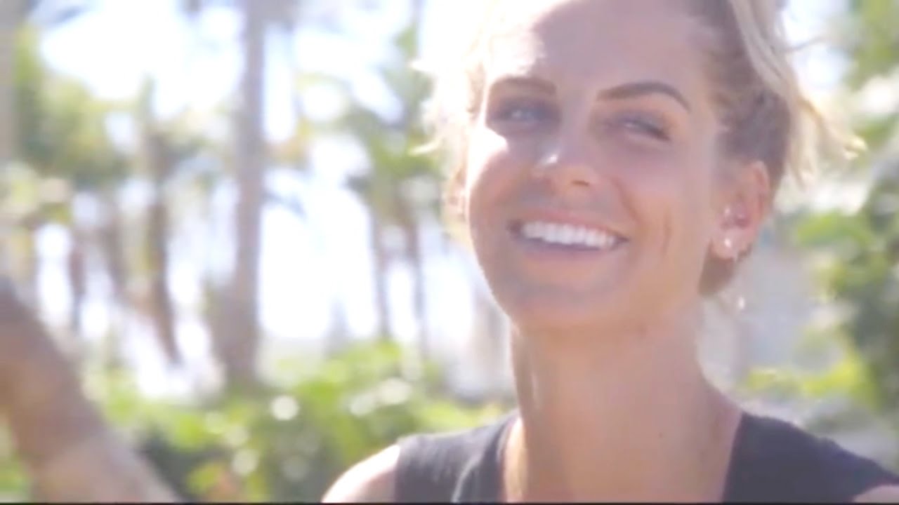 Sierra Dawn Thomas | Marchin' On