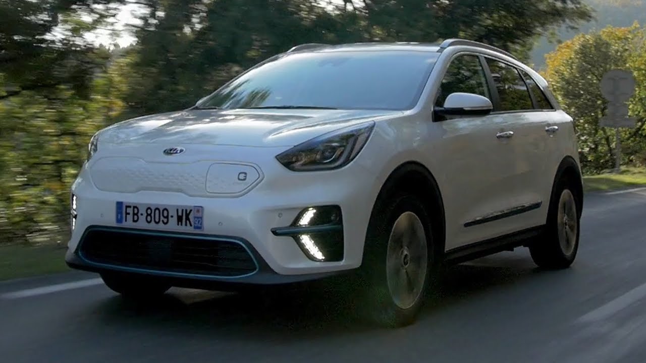 2019 Kia e-Niro | Snow White Pearl | Driving, Interior, Exterior