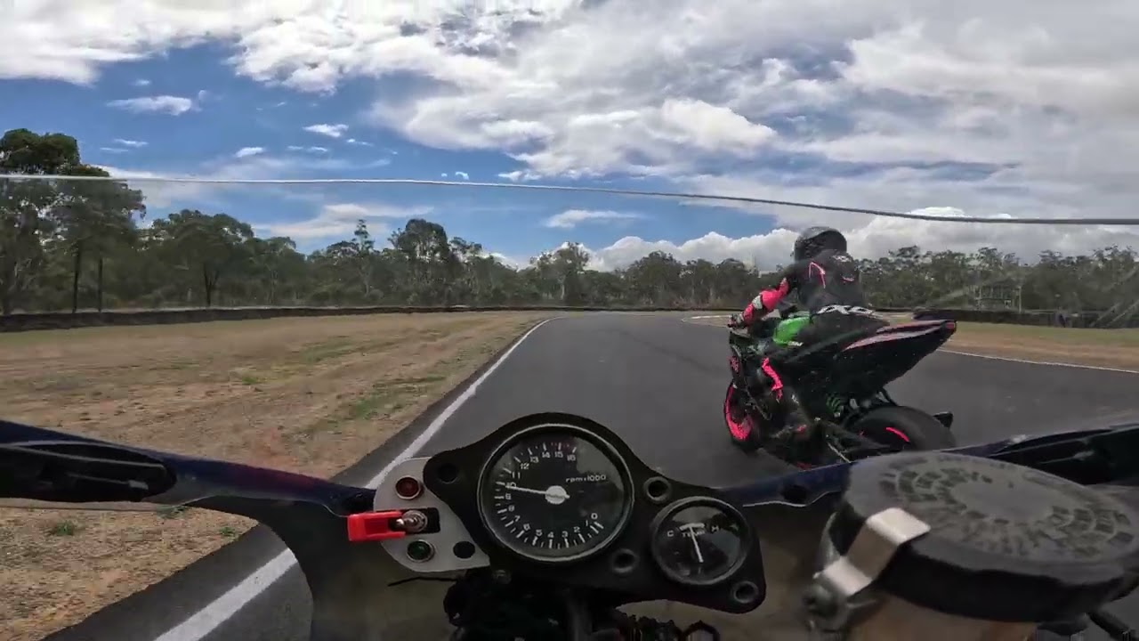 CBR400RR Running poorly - couldn't stop me enjoying myself!