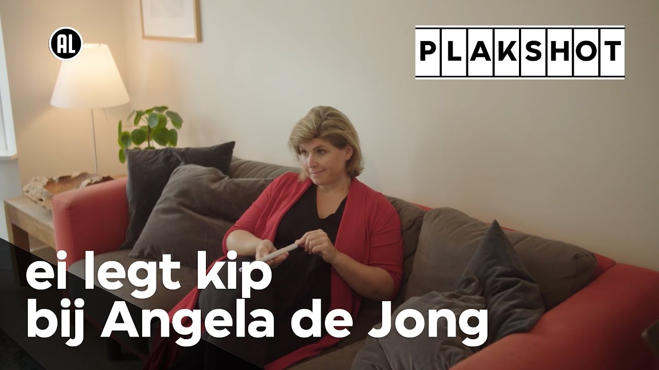 Ei legt kip bij Angela de Jong | Plakshot (S1)