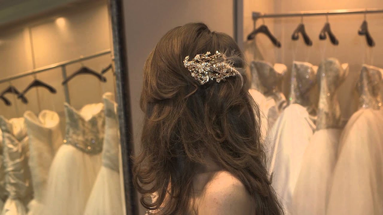 What Does a Bride Wear on Her Head? : Bridal Fashion