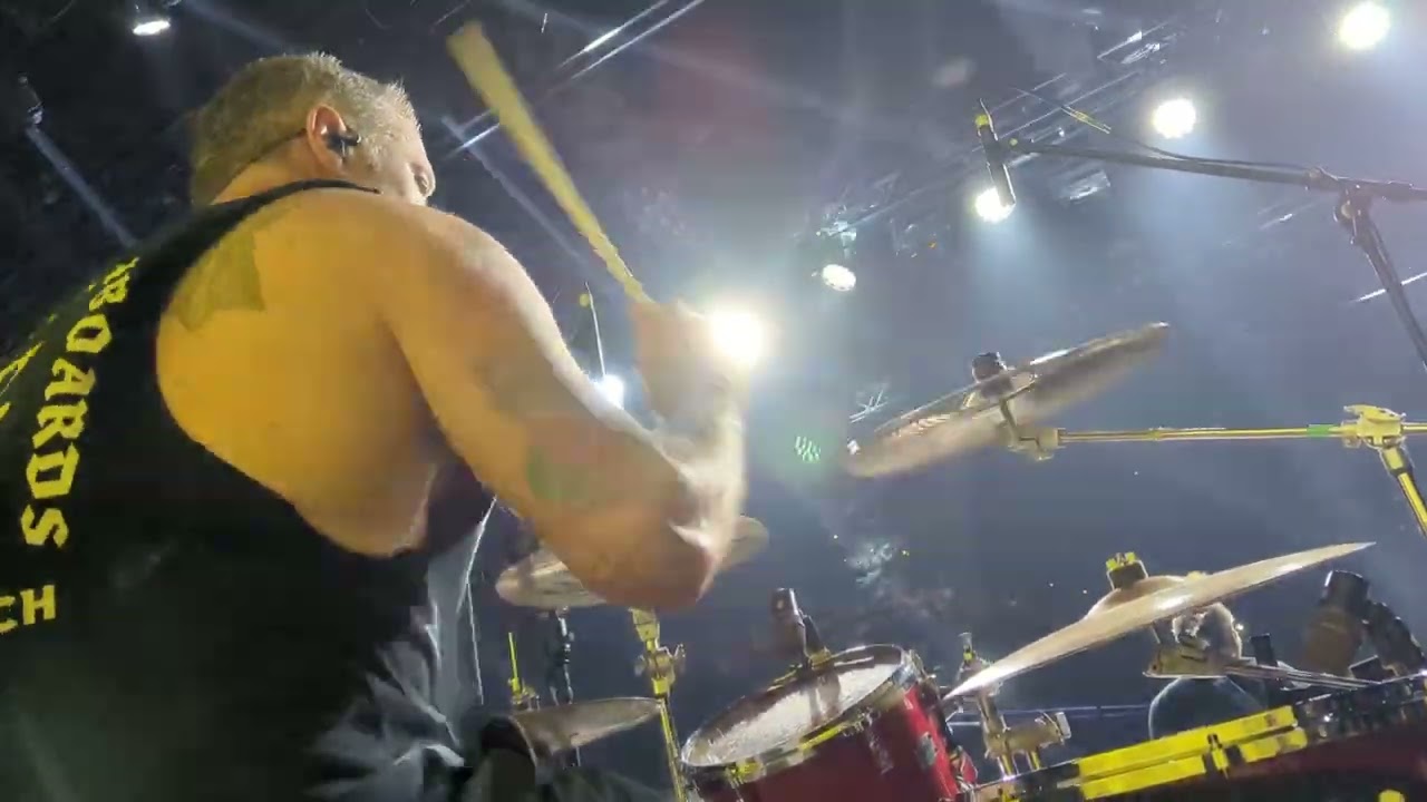 NOFX - Linoleum (Smelly Foot Cam) live at Media Center, Ljubljana 30.05.2024