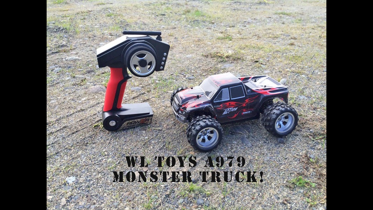 WL Toys A979 1/18 scale 4x4 Monster truck! Unboxing and driving!