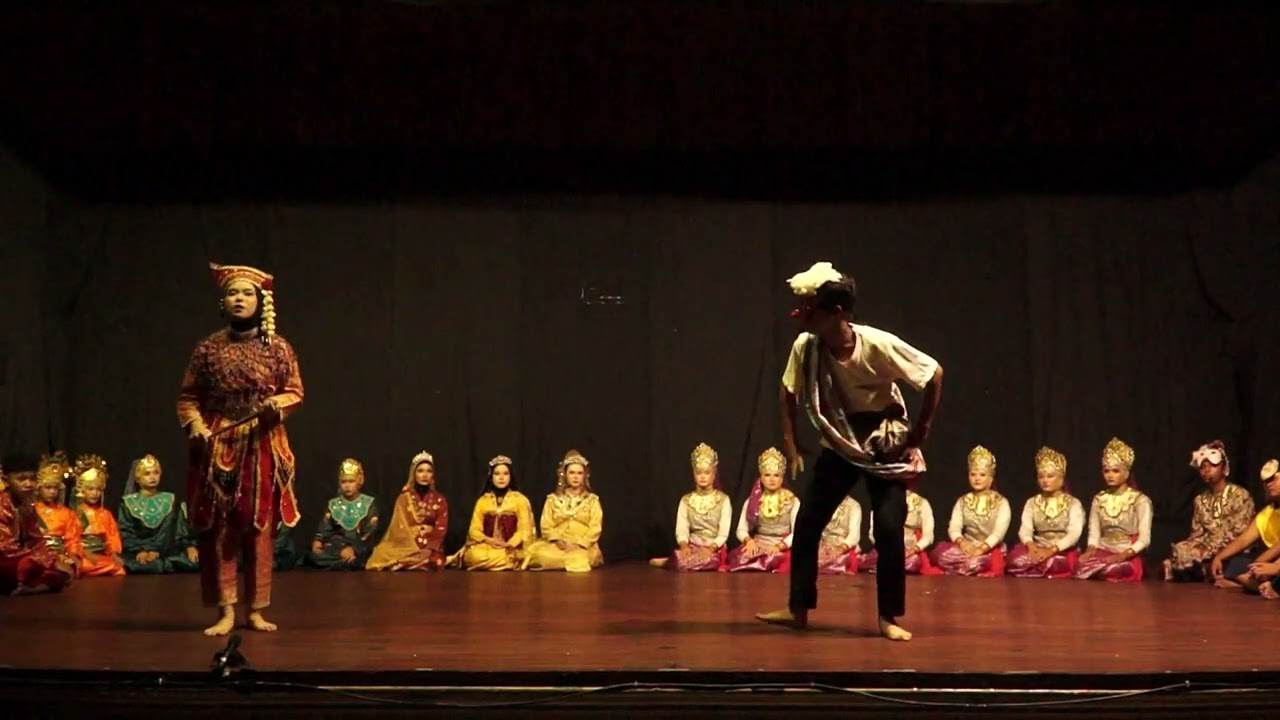 PUTERI SAADONG - LAKON MAKYONG TANJUNGPINANG KEPULAUAN RIAU - YAYASAN KONSERVATORI SENI