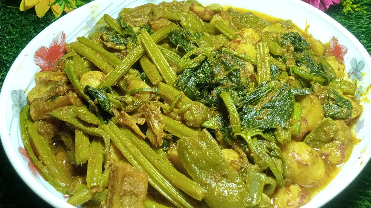 গরম ভাতের সাথে এরকম একটা শুটকির রেসিপি থাকলে আর কিছুই লাগে না। MAMTAJ'S CUISINE। #cook #cooking 
