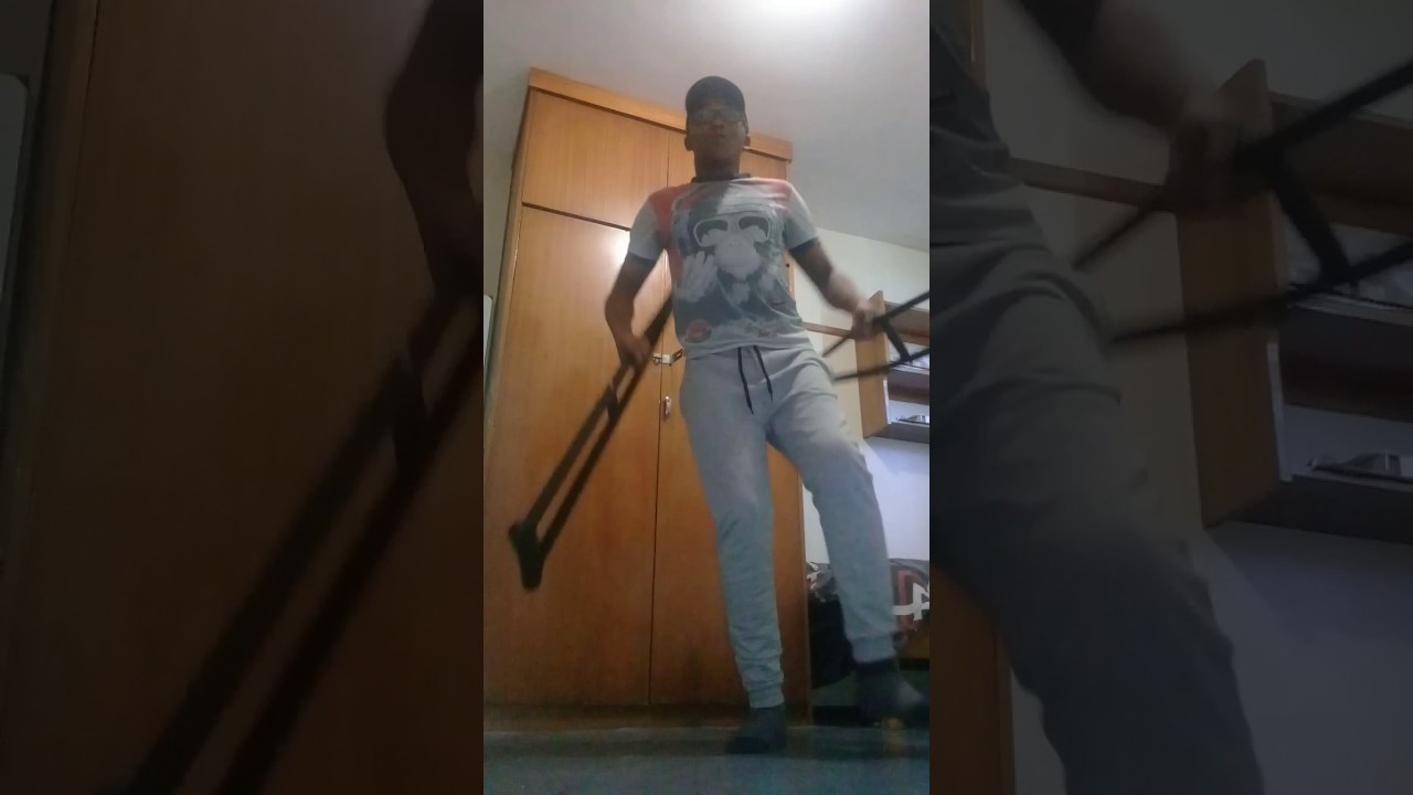 Dancing to DJ Mphyd × Farrari × Prado- iKasi using my crutches!💃💃😂