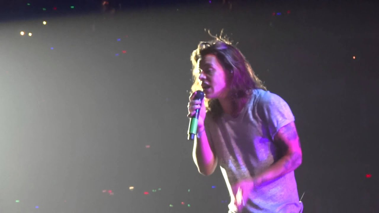 One Direction - What Makes You Beautiful - London, 28.09.2015