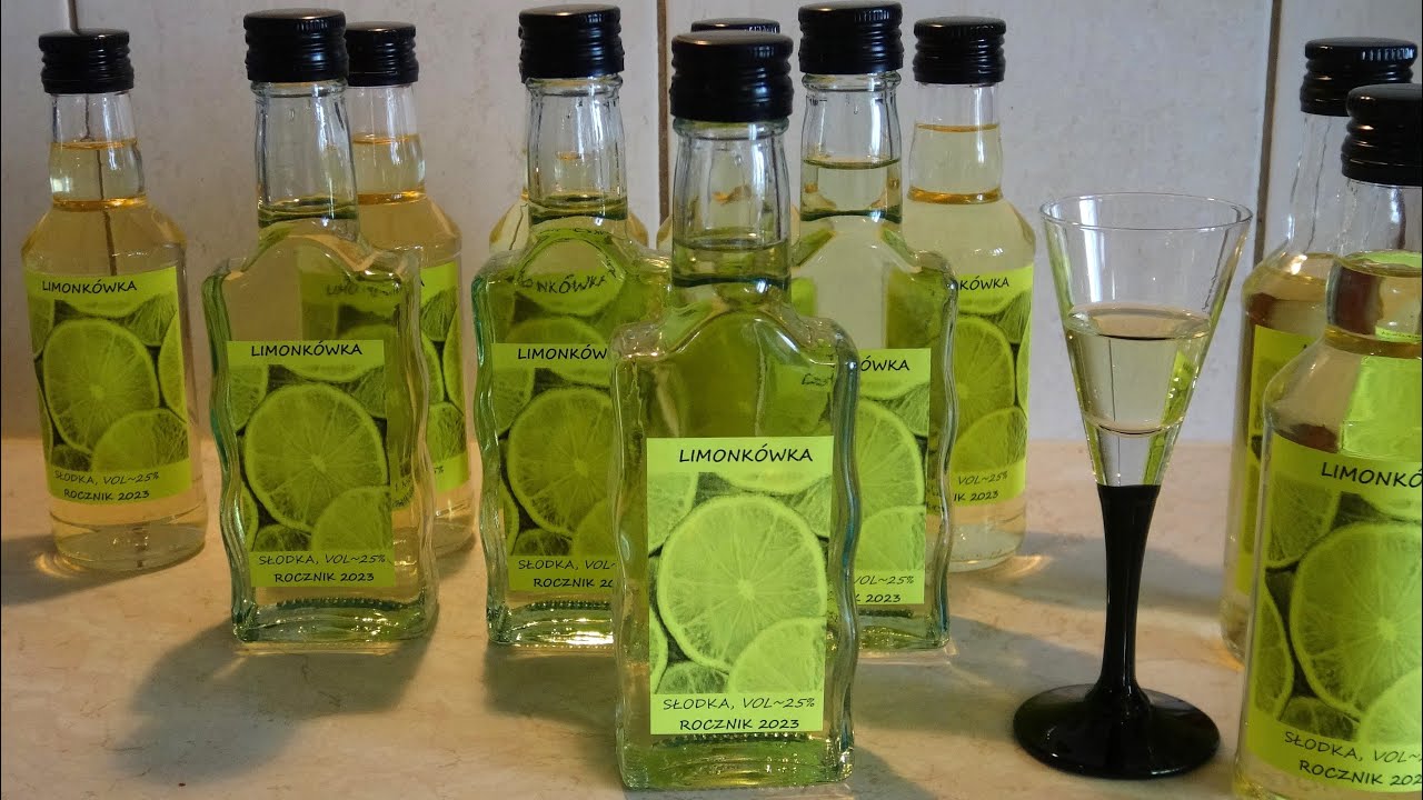 Limonkówka🍸- przepis na domową nalewkę z limonek🍸