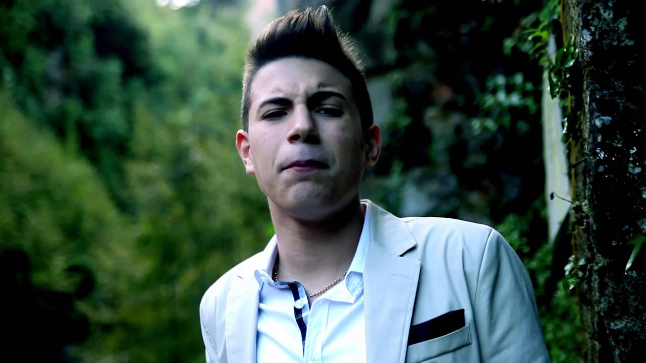 Ivan Foro - Che Me Ne Frega - Video Ufficiale-