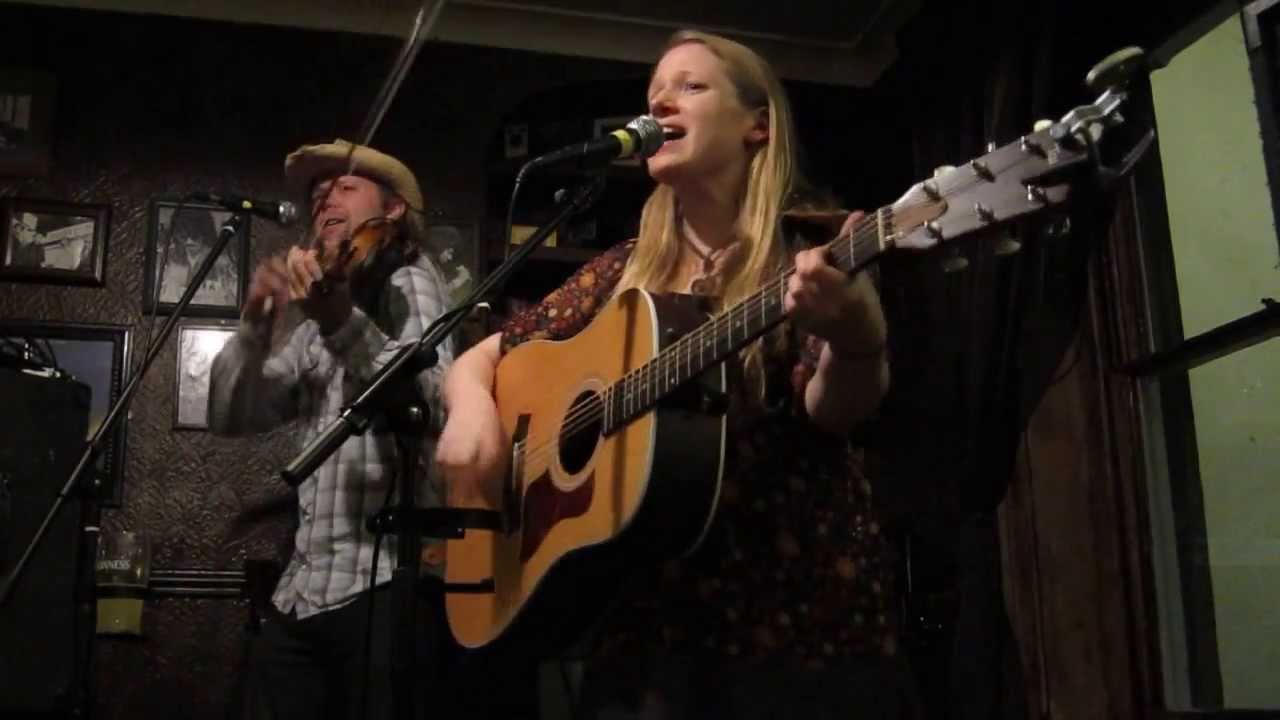 Cocaine Train, by The Rosellys at The Kingsdown Wine Vaults, Bristol. Oct 1st 2013