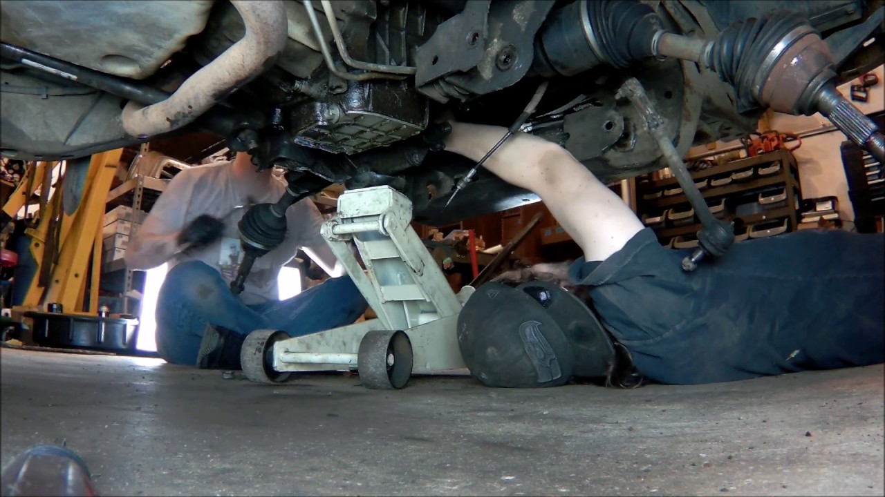 Blazer Straight Axle Swap Pt. 3: Removing the IFS