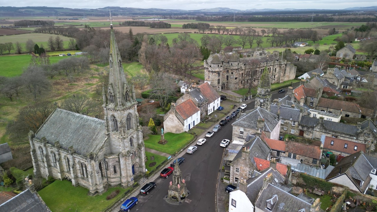 Falkland Parish Church