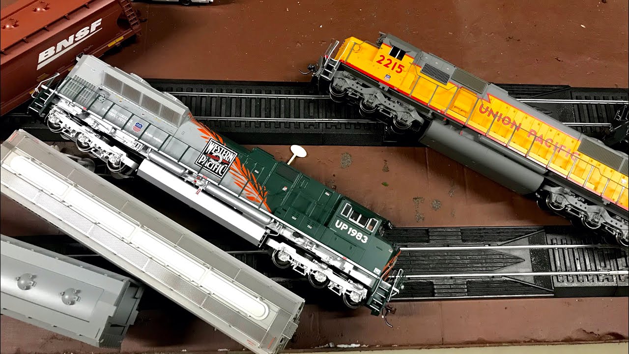HO Scale Train Crash-2K Sub Special!