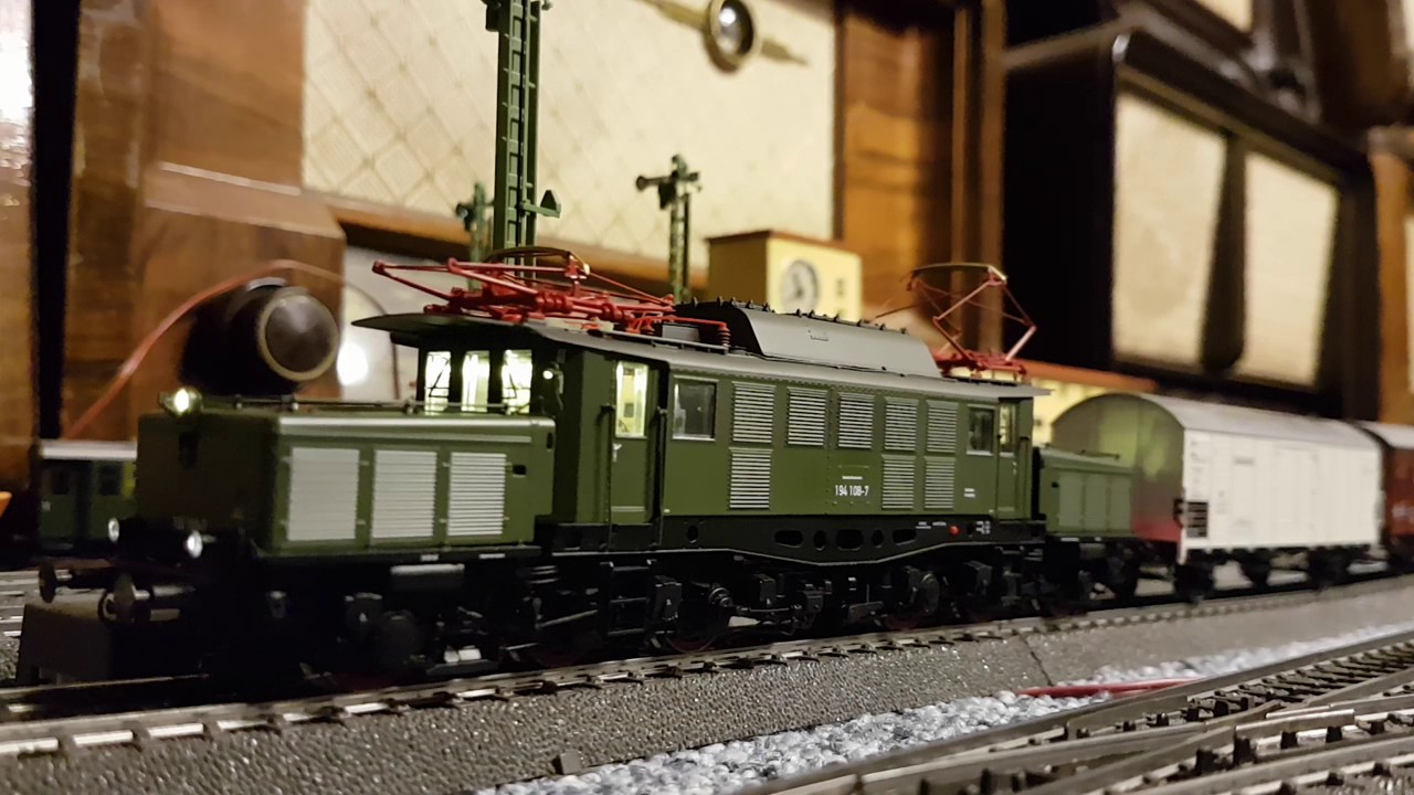 ESU BR 194 (31120)