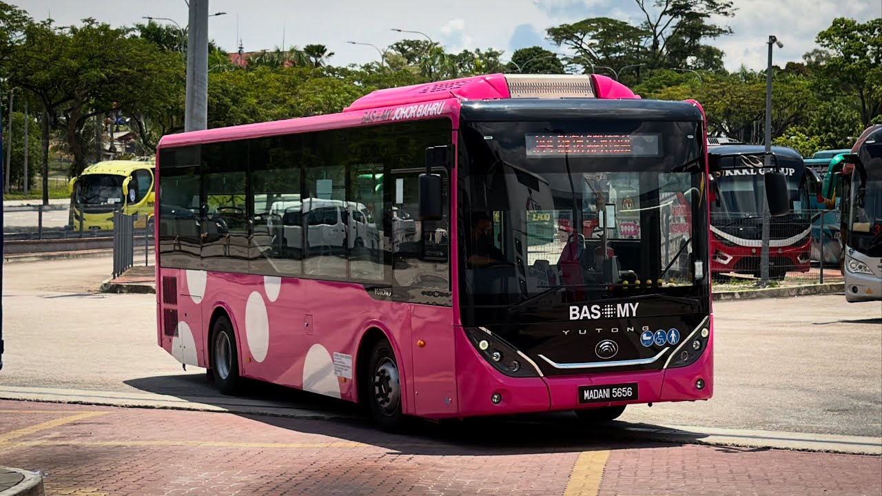 [Bas My JB] Yutong ZK6890HG Diesel Bus (Yuchai YC4G200-50 with VOITH) on J44
