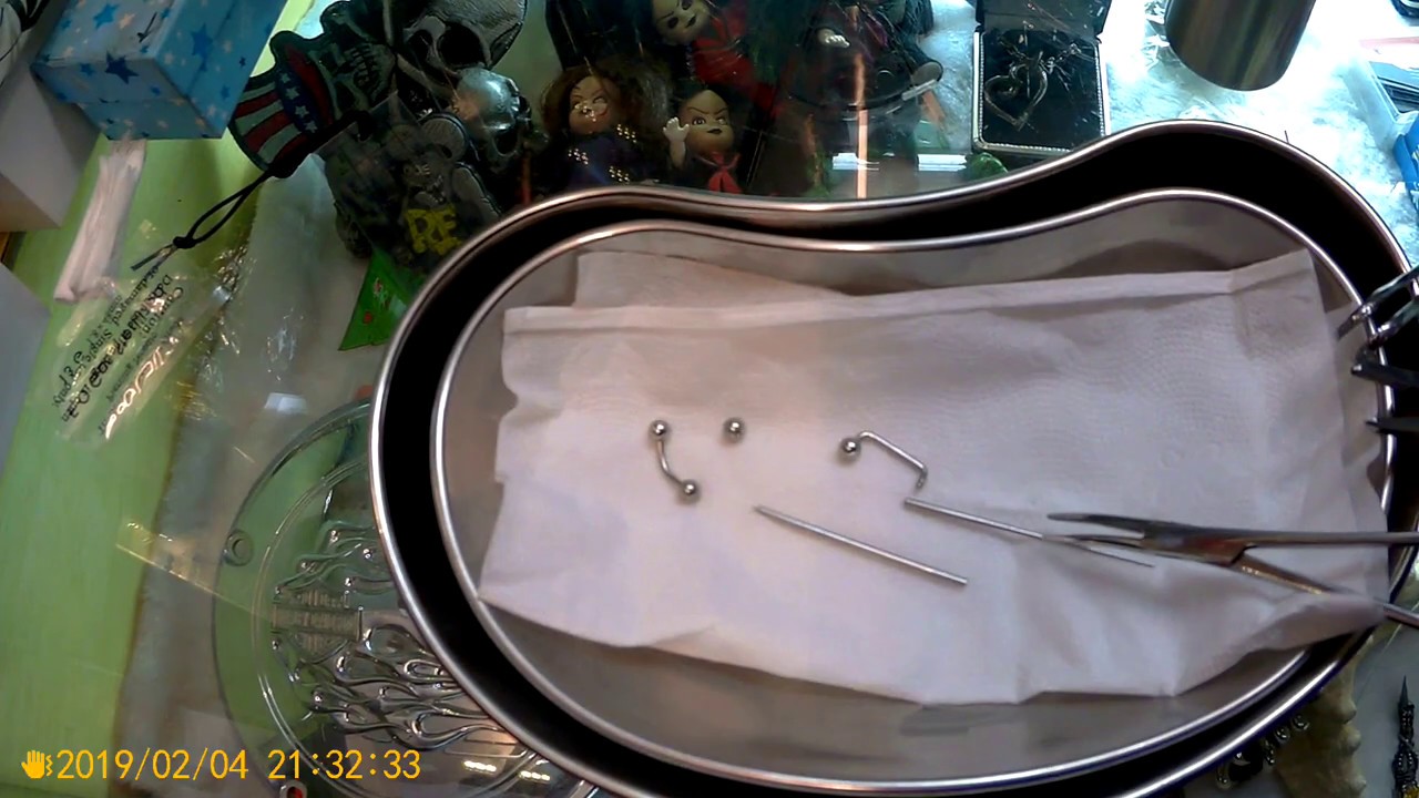 2019 0204 鎖骨皮膚穿刺.......穿鎖骨環.....不想被騙請參考...銀研所 Piercings..........這很重要
