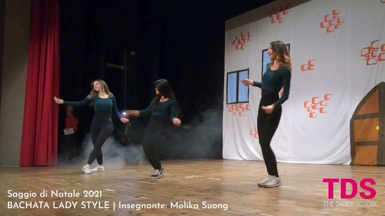 BACHATA LADY  |  SAGGIO DI NATALE 2021