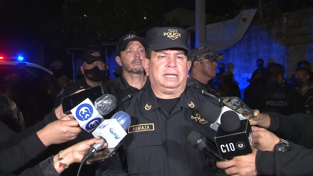 Presentación de detenidos durante operativo en San Marcos