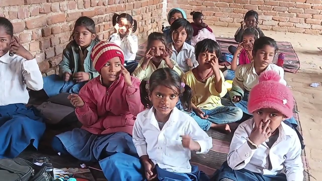 Parts of body $ बच्चों को सिखाने की छोटी सी प्रयास $// child care public school #parsawan 