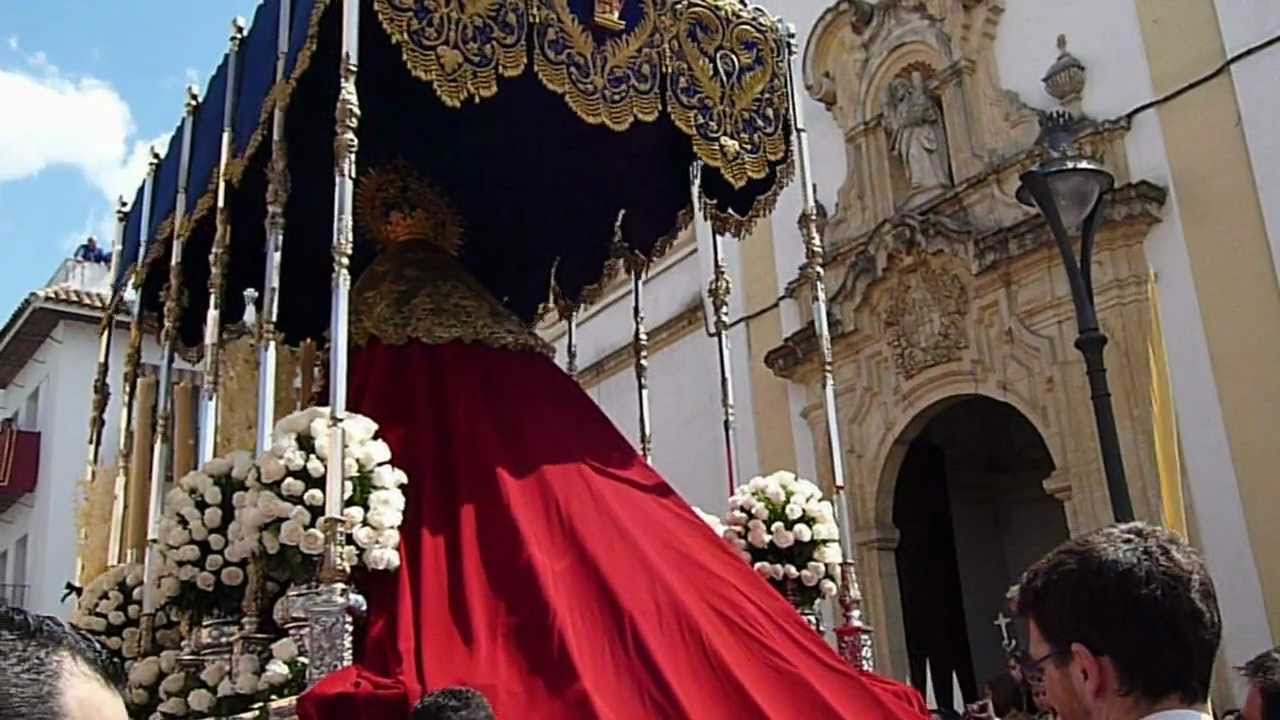 Borriquita Virgen de la Palma saludando a la Esperanza (Gitanos)Semana Santa 2012