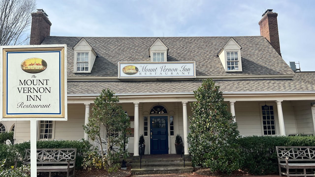 Eating at The Mount Vernon Inn Restaurant at George Washington's Estate in Washington DC