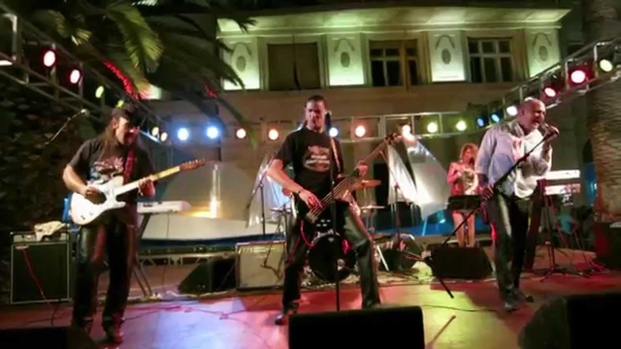 ULTIMATUM - Ave Care Dioklecijane (Live @ Riva, Split, 2012.)