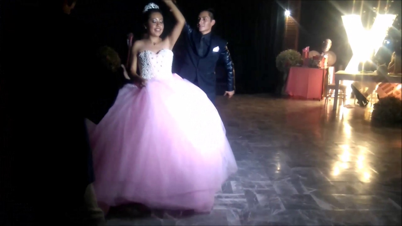 Vals De La Bella Durmiente XV años