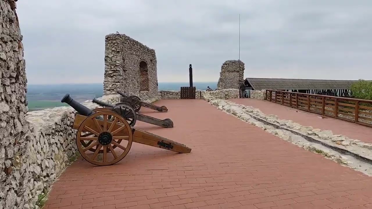 S&uuml;meg castle, Hungary