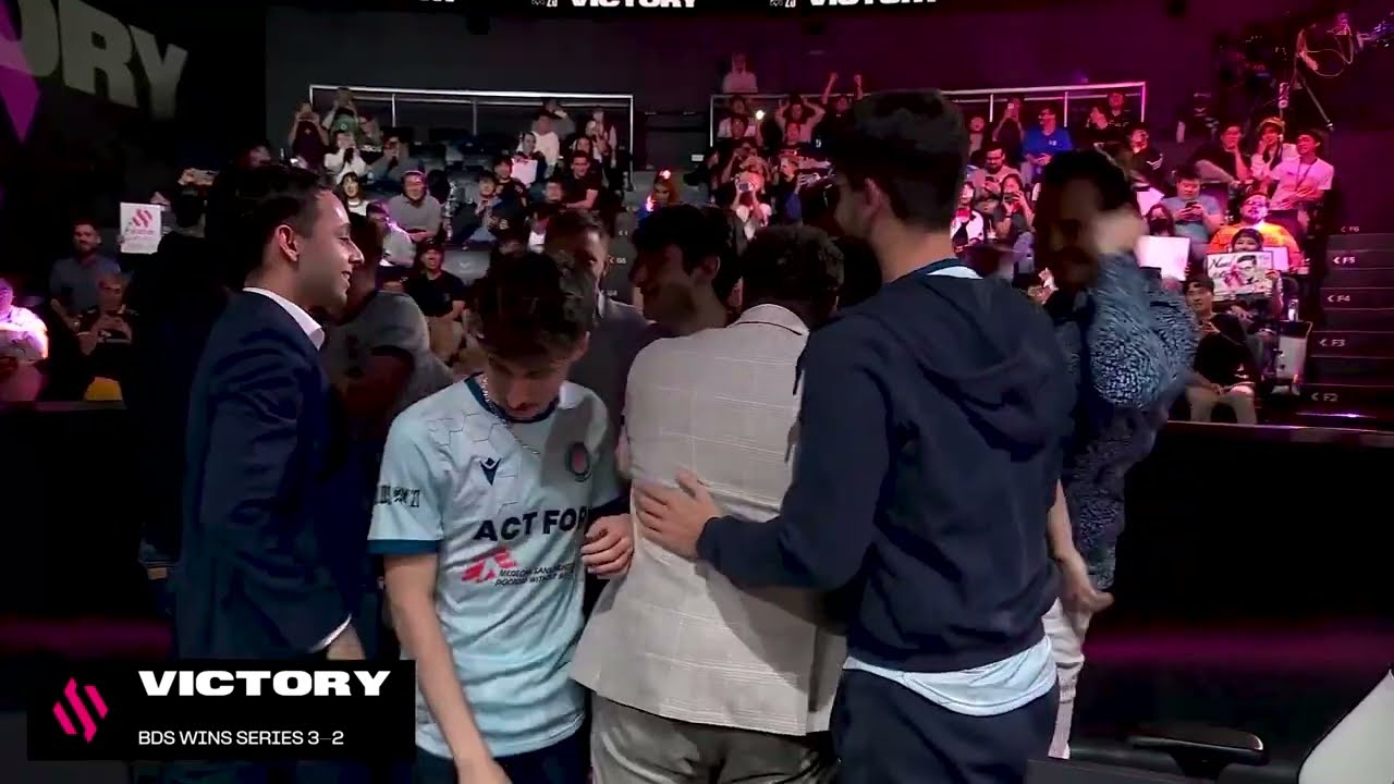THE MIRACLE REVERSE SWEEP #BDS VS PSG | WORLDS 2023 | Voice Comms