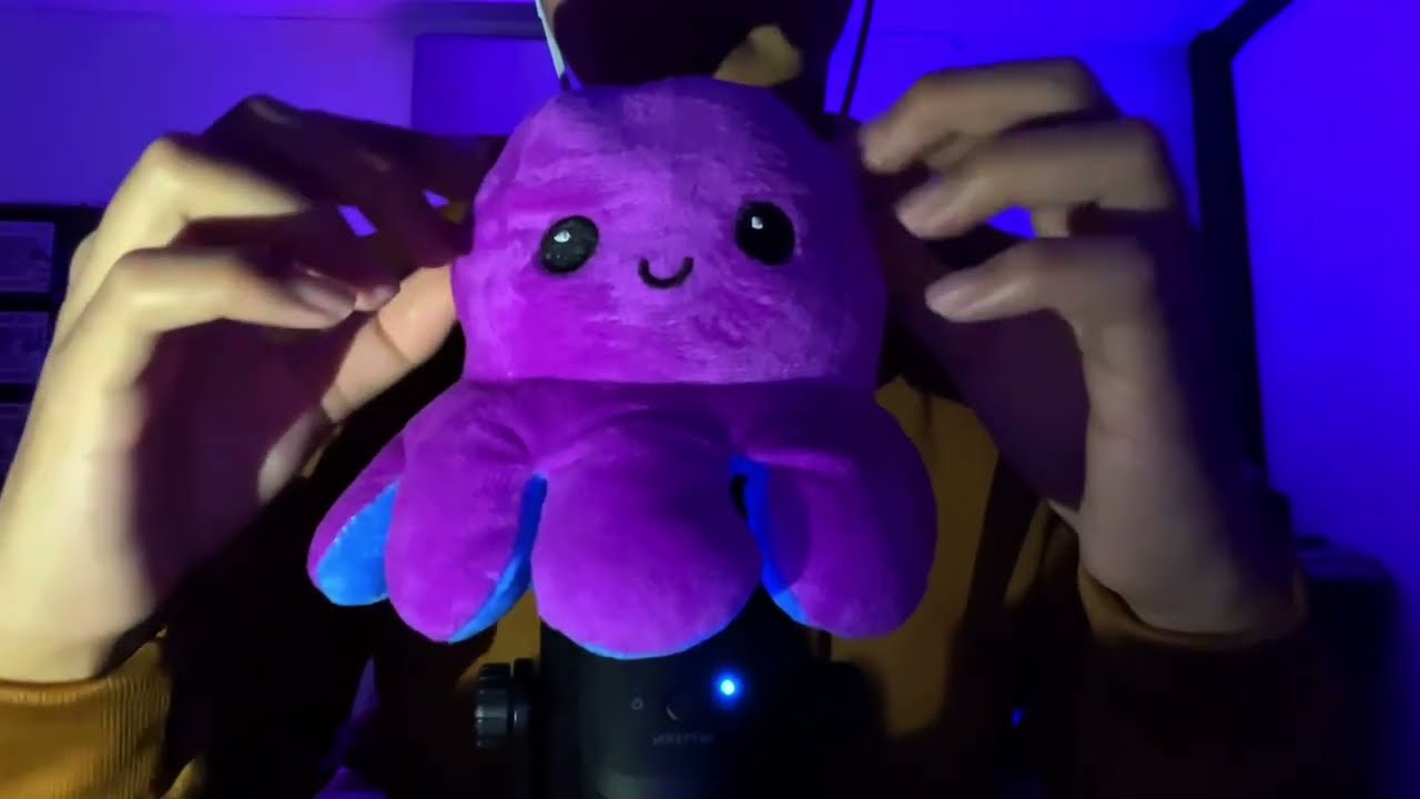 ASMR Triggers that will help you to sleep 🛌 😴 (Plastic scrunch, Tapping, Scratching)