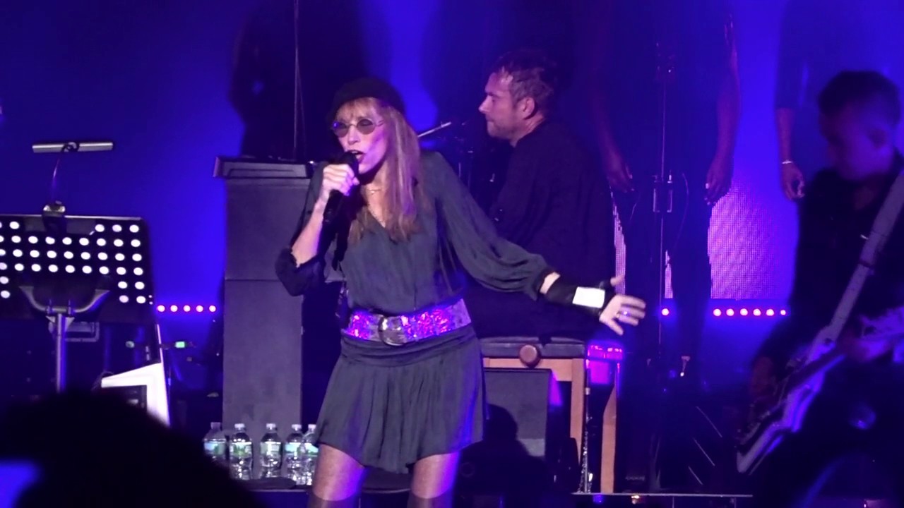 Ticker Tape ft. Carly Simon Live - Gorillaz @ Boston 7/12/17