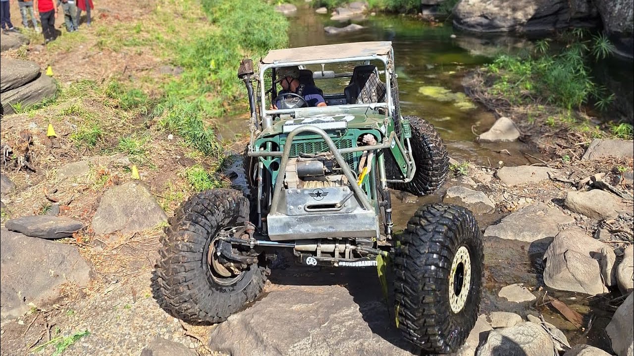 Jeep Willys 254x4 Extreme Rock Crawling 