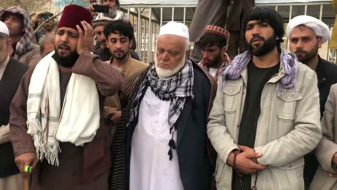 مجلس نعت خوانی میر قدوس اغا و حاجی منصور جان سکندری در هدیره مرحوم سید صدرالدین اغا بانعت خوان ها