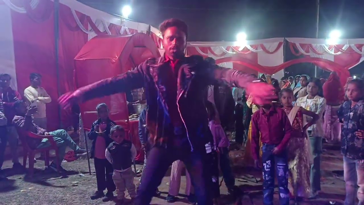 Munda gora rang dekh ke diwana ho gya mithun song dace video #viral trending video vkraudi8795