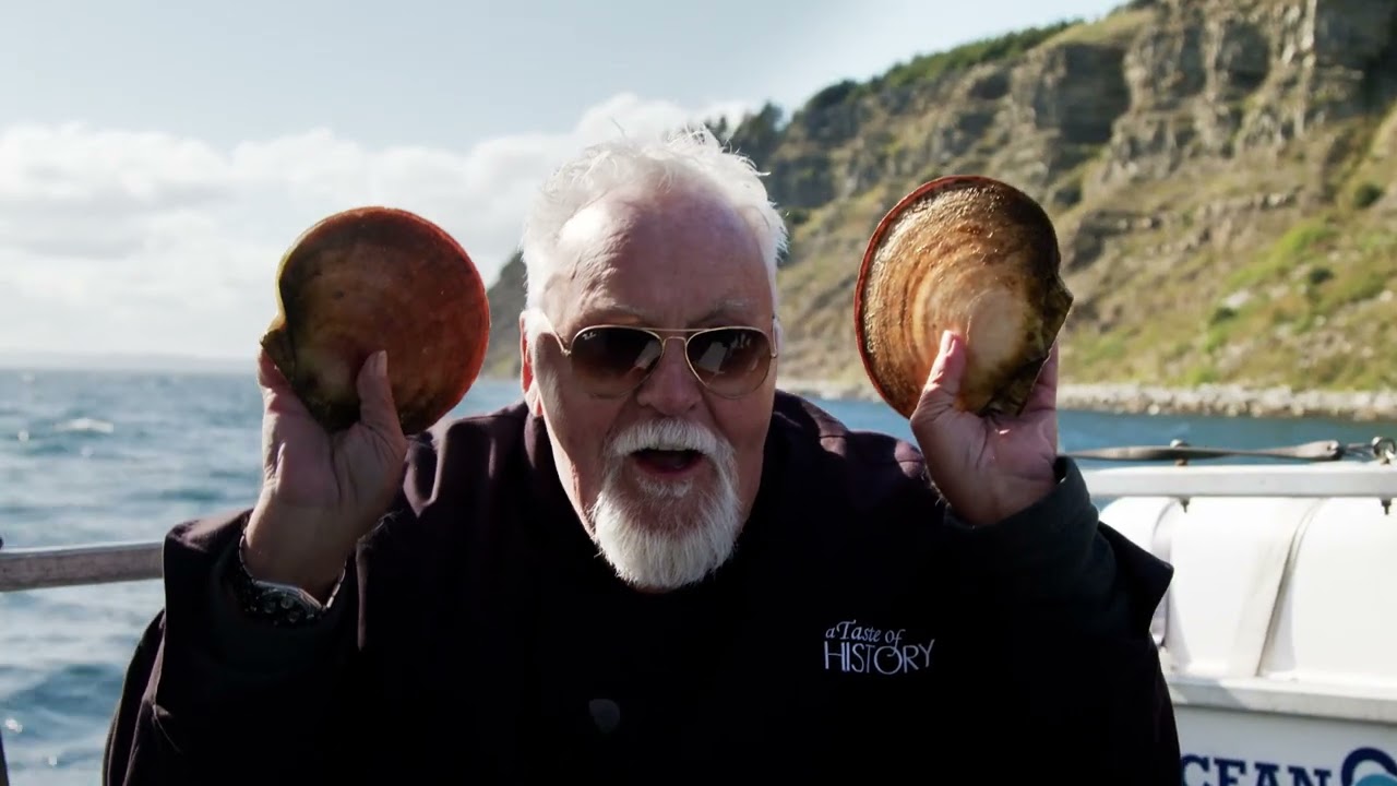 Season 14 Episode 8 - Searching for Scallops