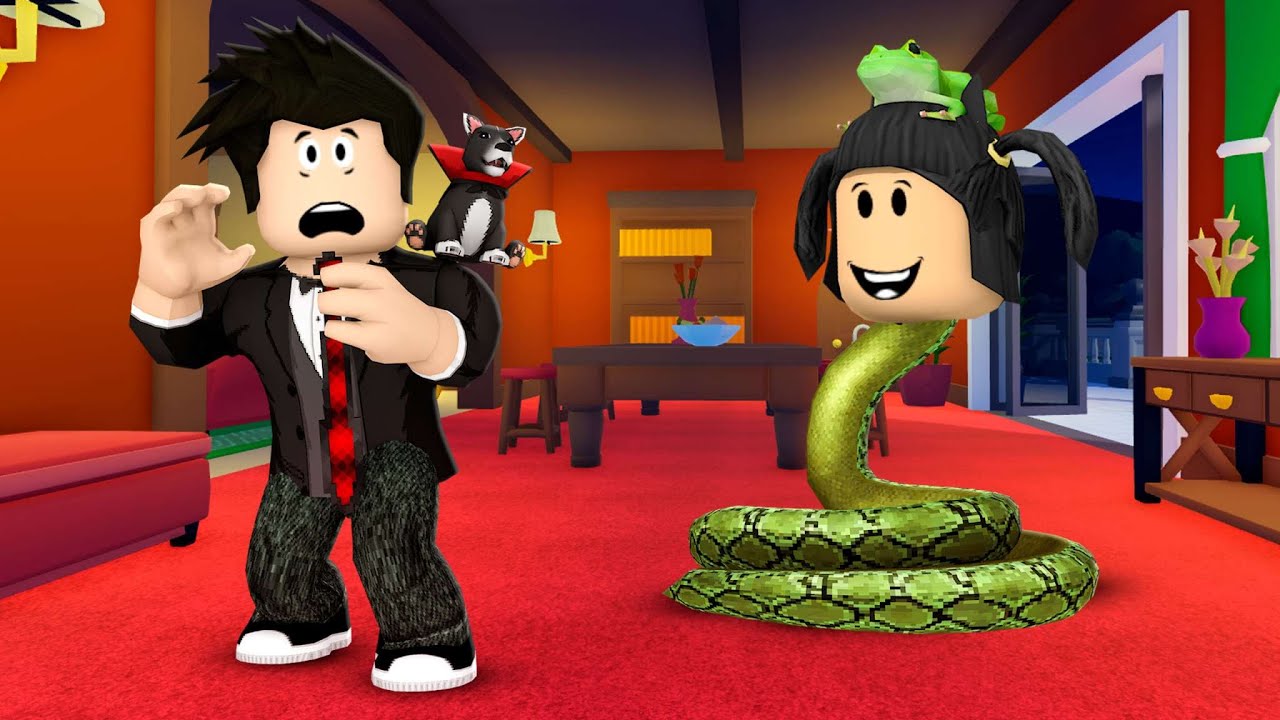 CORRENDO DA COBRA MALVADA | Roblox - Snakey