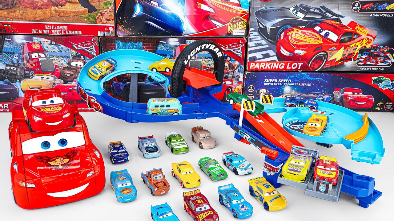 ディズニー／ピクサー カーズ トミカ 開封｜グローバル・レーサーズ・カップ（GRC）ジャンピング・レースウェイ 🚗