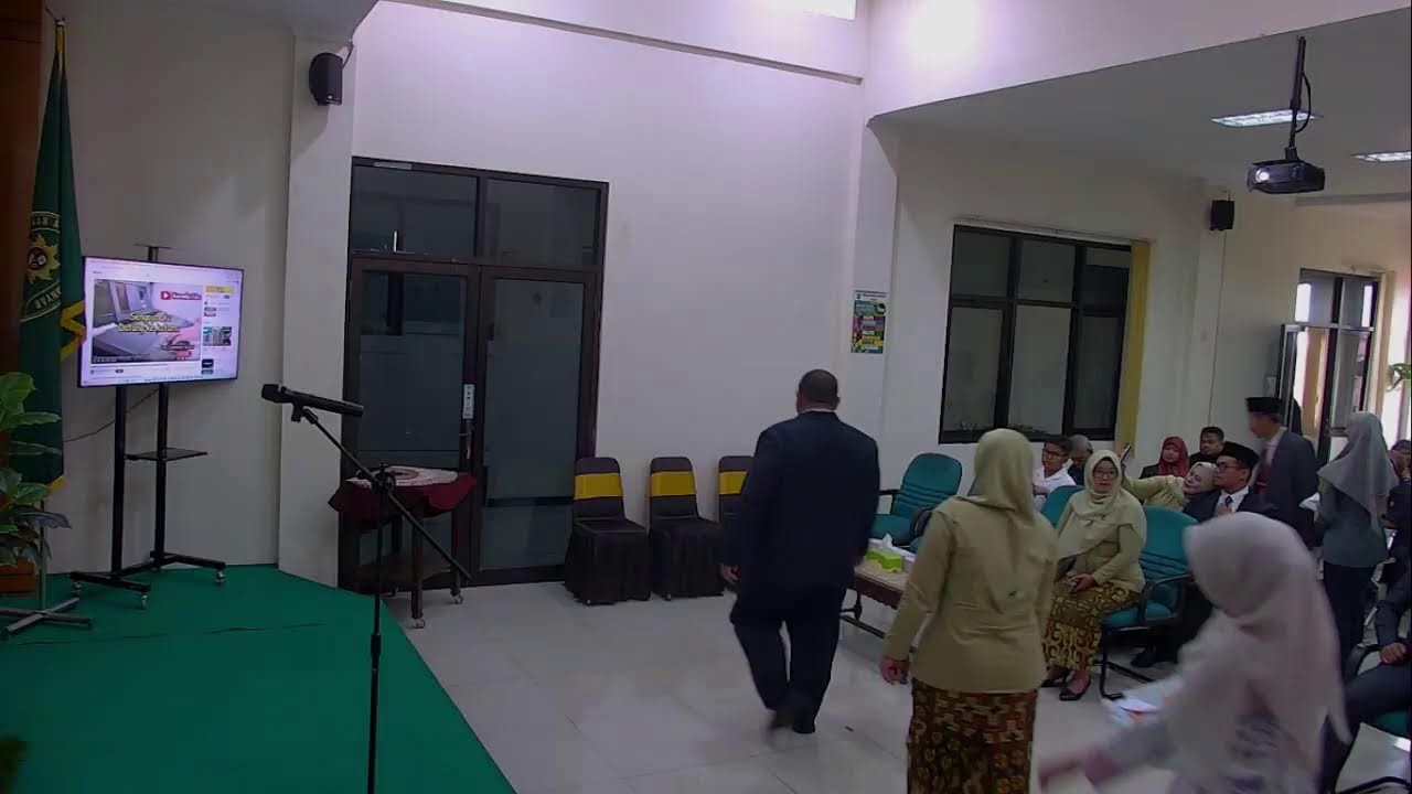 Pengambilan Sumpah dan Pelantikan Wakil Ketua Serta Hakim Pengadilan Agama Karanganyar