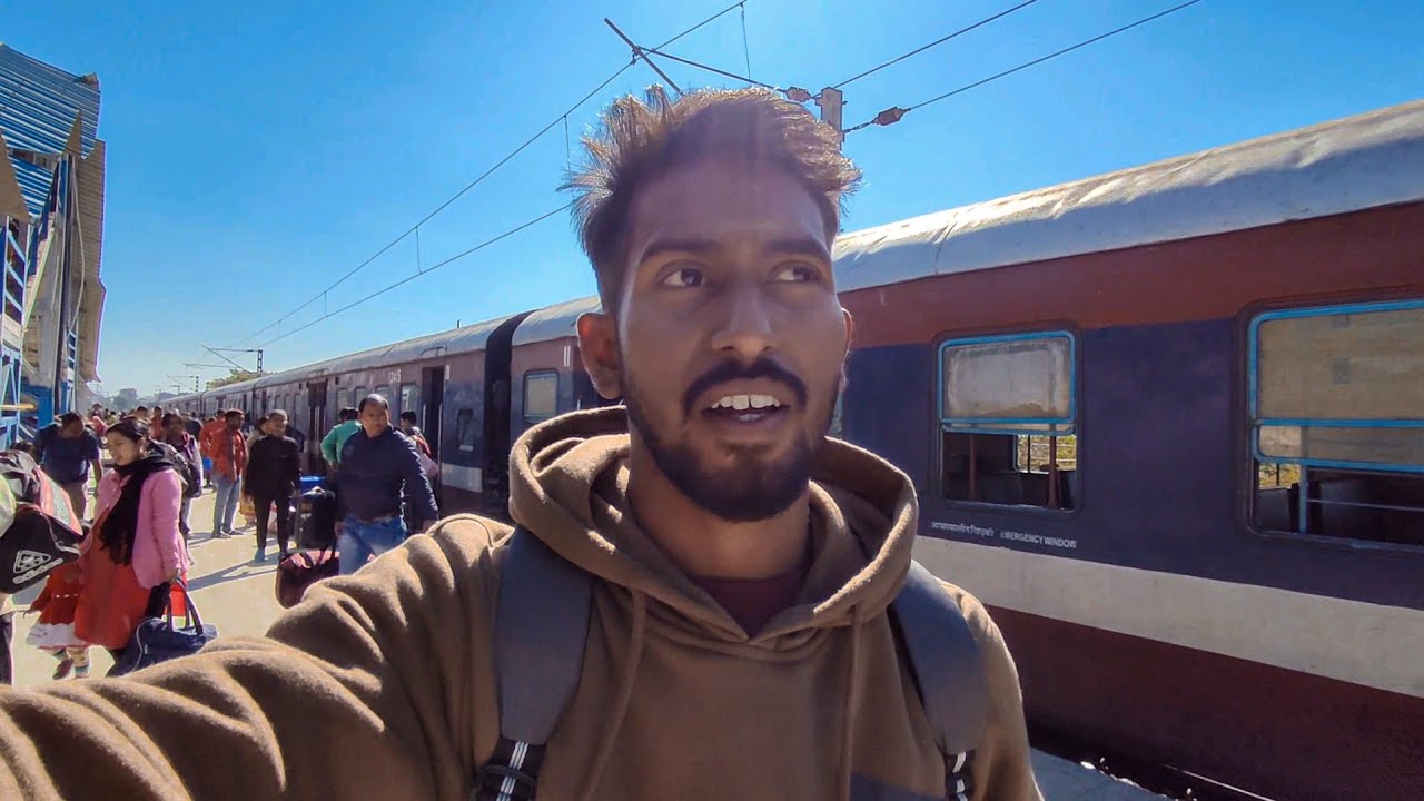 Radhikapur-Siliguri DEMU Special (07507) | Raiganj to Siliguri Journey |  @vslexplorer