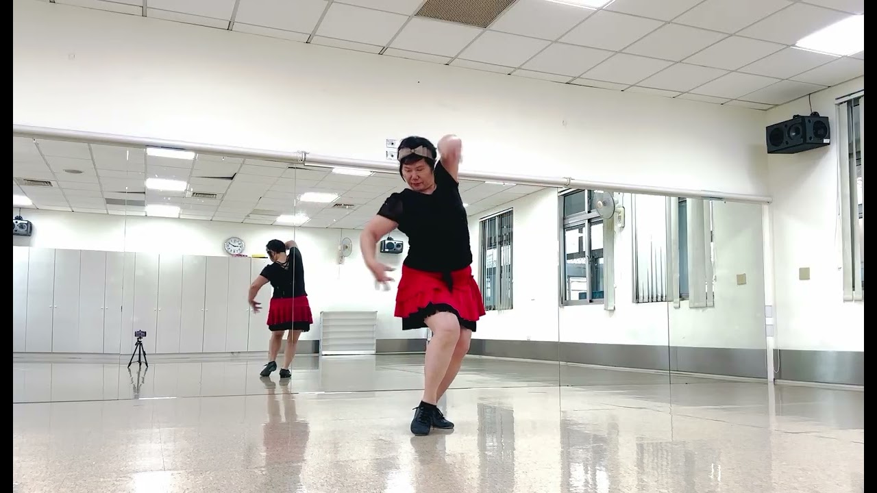 ❤️愛心舞群～舞曲：香水有毒🌹（倫巴）正面🌸