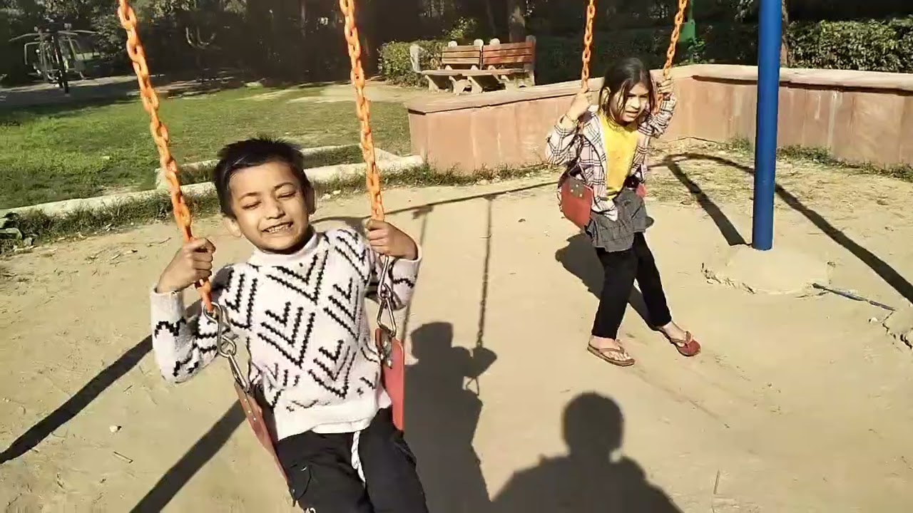 Aaj Ham Gaye Haripur mein khajana dhundhne