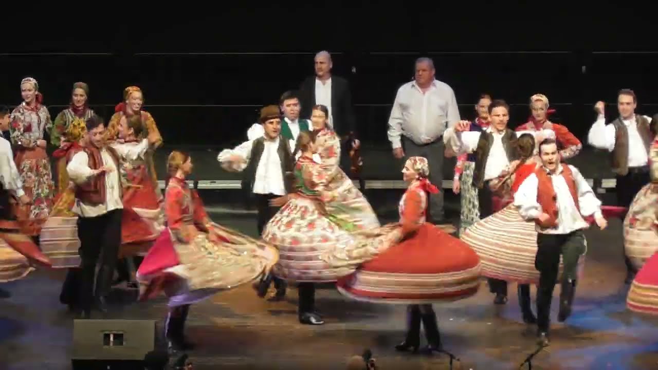 Kalotaszegi táncok – Budapest Főváros Bartók Táncegyüttes -Sánta Gergő és Sánta Bíró Anna