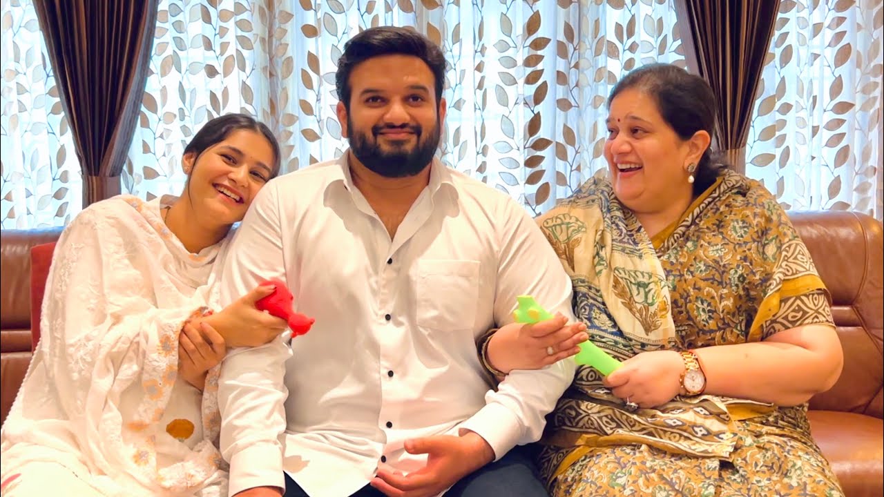 MUMMY vs VAHINI : Who Knows Him The Best? 😂