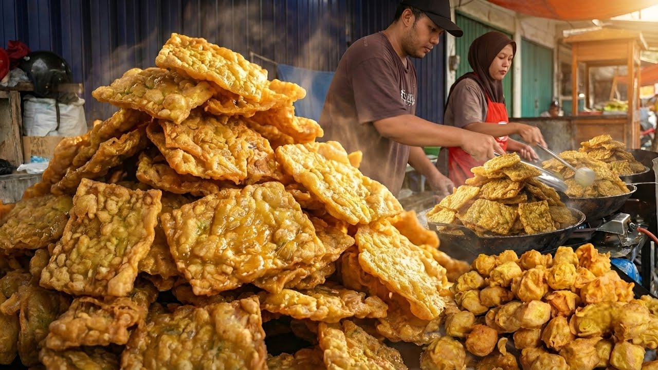 TERLALU BRUTAL! Lautan Manusia Nekat Berdesakan Demi Borong Gorengan Komplit Paling Fenomenal! 🔥
