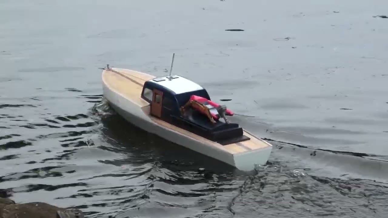 RC police boat rescue brushless conversion first run on the pond
