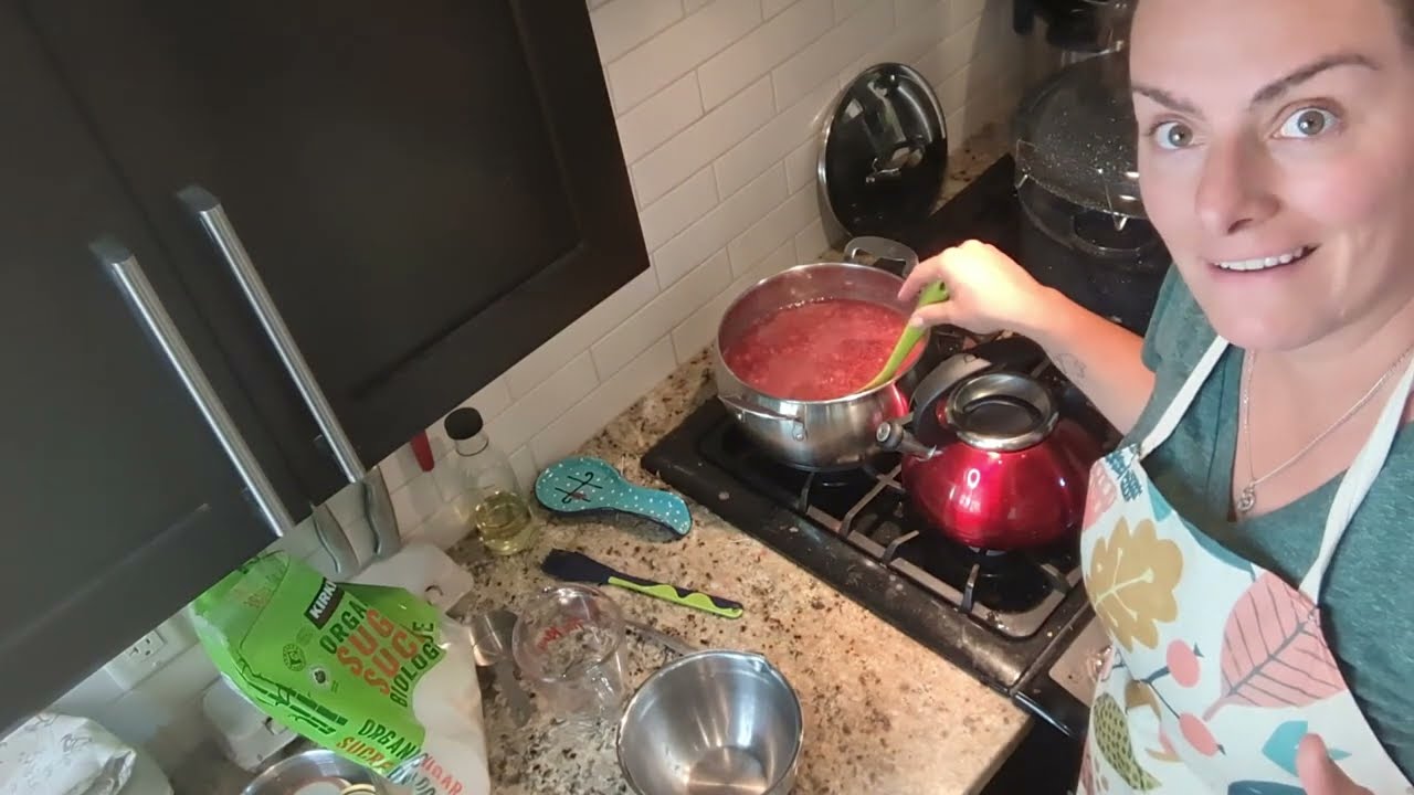 How to make RASPBERRY RHUBARB & LIME JAM.
