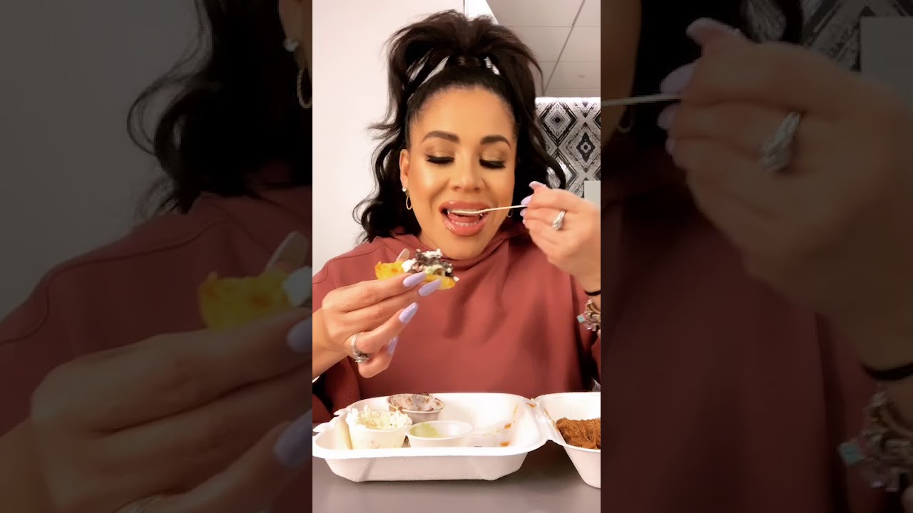 ALMORZANDO CON CARO Y MUY BUENAS NOTICIAS